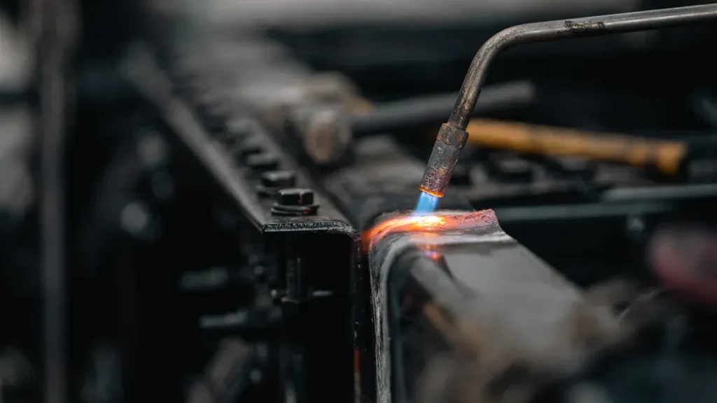 How to Select the Best Battery Welding pic